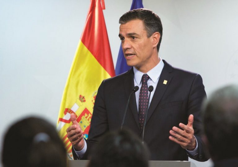 Pedro Sánchez, investido presidente gracias a la abstención de ERC y Bildu