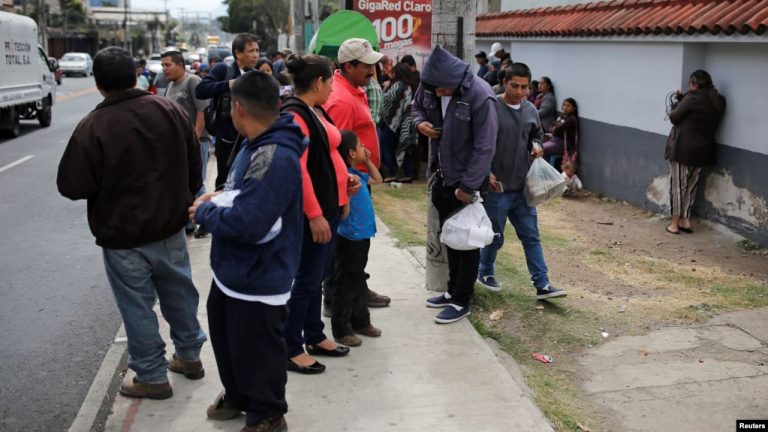 Méxicanos podrían volver a su país tras ser devueltos a Guatemala por EE.UU.