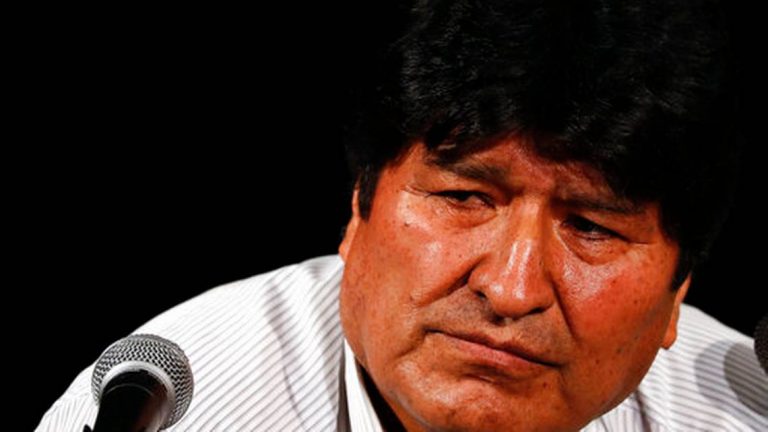 Morales convoca a organizar milicias armadas en Bolivia