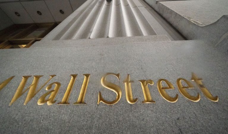 Tercera sesión consecutiva de caída para Wall Street