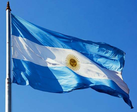Dolarizar Argentina es posible e imprescindible