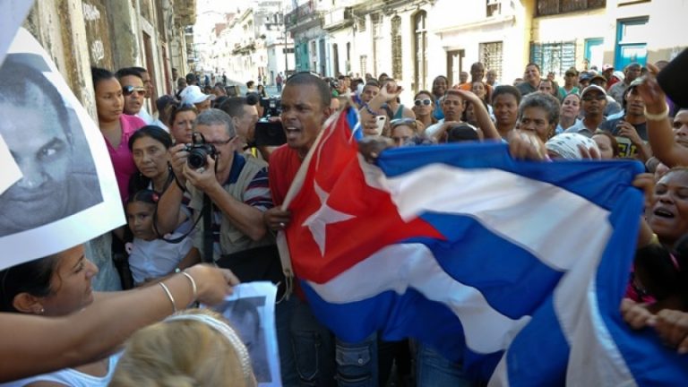 Se eleva la cifra de presos políticos a más de 1.000 en Cuba