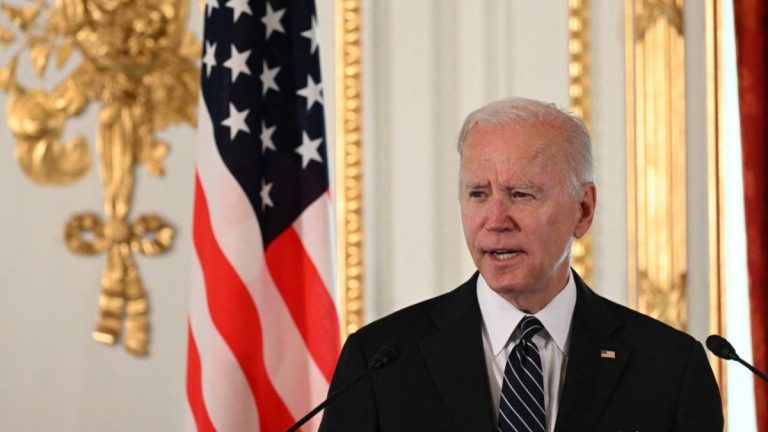 Biden compra el discurso a la extrema izquierda