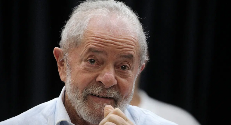 Lula admite que hubo corrupción durante su Gobierno en un discurso de campaña