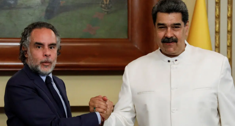 El embajador de Petro en Venezuela se reúne por primera vez con Maduro