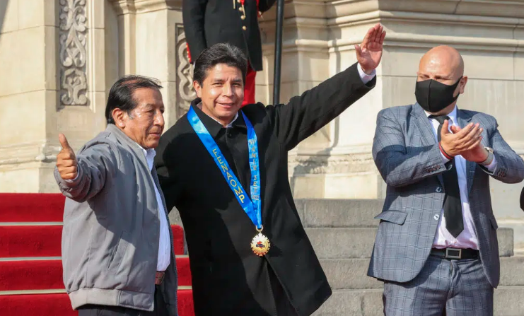 Pedro Castillo gobierna con ochos despachos paralelos