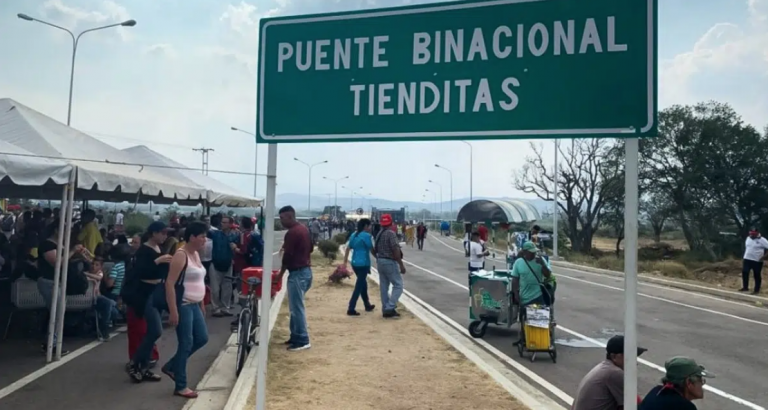 Petro y Maduro anuncian que Colombia y Venezuela reabrirán su frontera el 26 de septiembre