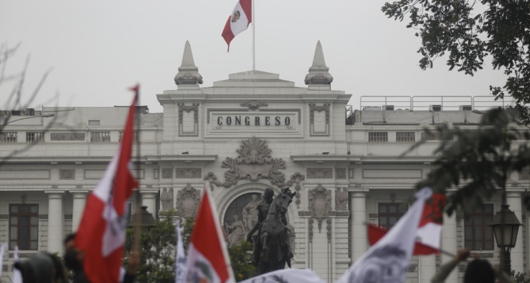 El Congreso de Perú admite la denuncia por organización criminal contra Pedro Castillo