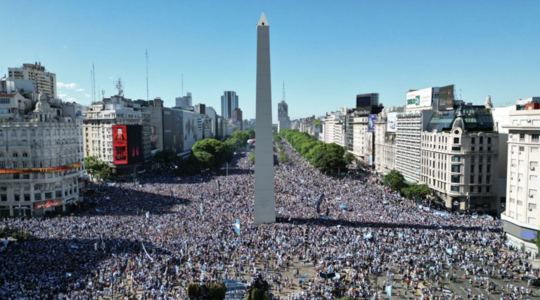 El triunfo de Argentina en el Mundial evidencia el fracaso del modelo kirchnerista